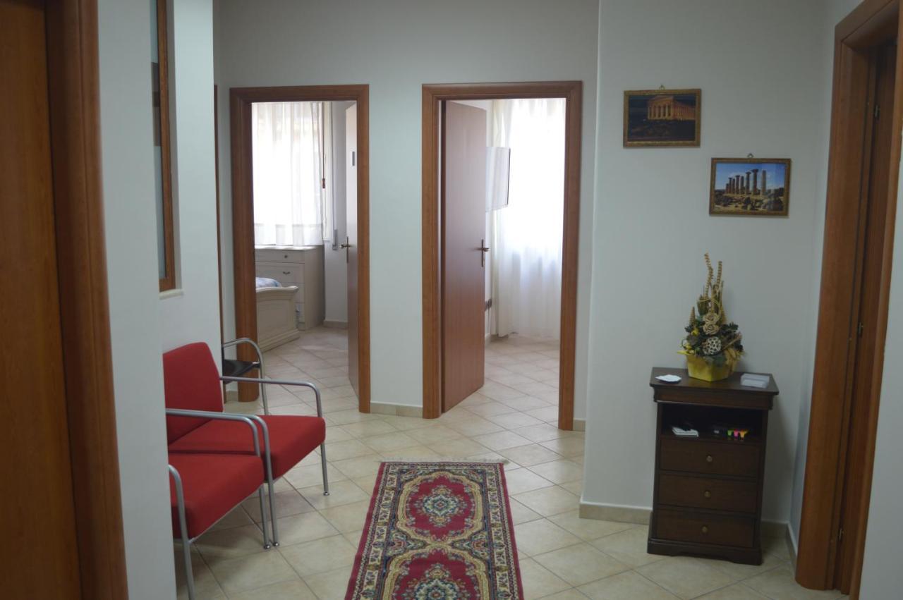 Le Stanze Dell'Olimpo Aparthotel Αγκριτζέντο Εξωτερικό φωτογραφία